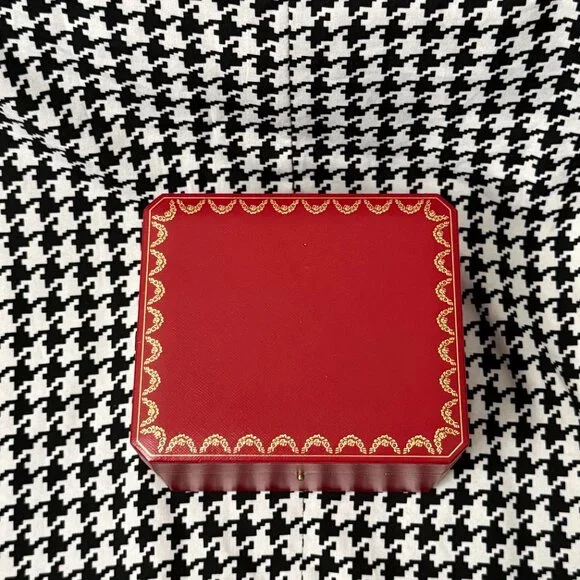 Cartier Tank Française MM WSTA0005 - Picture 15 of 16